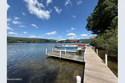 10 Mahkeenac Terr, Stockbridge, MA 01262 - Photo 15