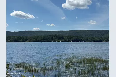 10 Mahkeenac Terr, Stockbridge, MA 01262 - Photo 49