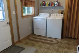 2 W Kittler Ave, Adams, MA 01220 - Photo 23