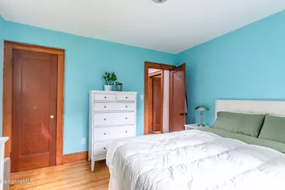 62 Easton Ave, Pittsfield, MA 01201 - Photo 15