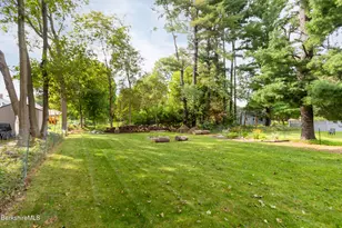 62 Easton Ave, Pittsfield, MA 01201 - Photo 7
