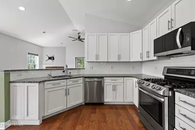 23 Aspen Way, Pittsfield, MA 01201 - Photo 13
