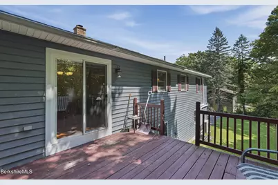 78 Oakhurst Ave, Pittsfield, MA 01201 - Photo 33