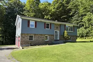 78 Oakhurst Ave, Pittsfield, MA 01201 - Photo 1