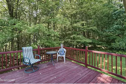 78 Oakhurst Ave, Pittsfield, MA 01201 - Photo 31