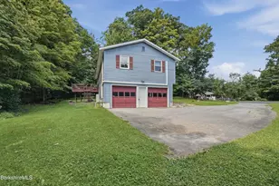 78 Oakhurst Ave, Pittsfield, MA 01201 - Photo 5