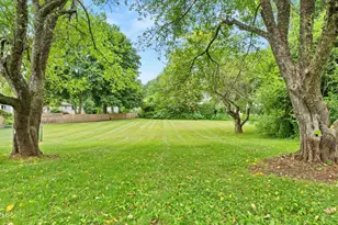53 Greenings Ave, Pittsfield, MA 01201 - Photo 43