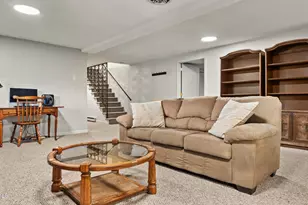 53 Greenings Ave, Pittsfield, MA 01201 - Photo 33