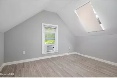 181/183 North St, Williamstown, MA 01267 - Photo 41