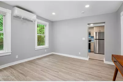 181/183 North St, Williamstown, MA 01267 - Photo 27