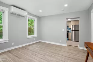 181/183 North St, Williamstown, MA 01267 - Photo 27