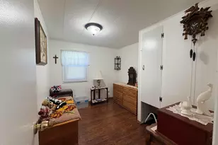 1 Iroquois Dr, North Adams, MA 01247 - Photo 5