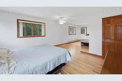 149 Longview Ter, Pittsfield, MA 01201 - Photo 25