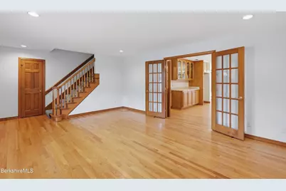 149 Longview Ter, Pittsfield, MA 01201 - Photo 21