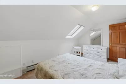 149 Longview Ter, Pittsfield, MA 01201 - Photo 37