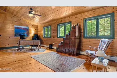 354 Woodmere Rd, Becket, MA 01223 - Photo 31