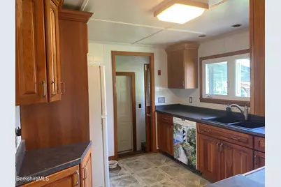 19 Chenaille Ter, North Adams, MA 01247 - Photo 27