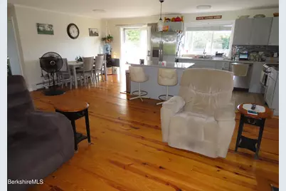 220 E Windsor Rd, Peru, MA 01235 - Photo 17