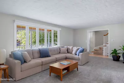 139 Mountain Dr, Pittsfield, MA 01201 - Photo 13