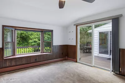 139 Mountain Dr, Pittsfield, MA 01201 - Photo 29
