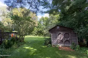 139 Mountain Dr, Pittsfield, MA 01201 - Photo 25