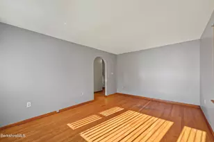 17 Howe Rd, Pittsfield, MA 01201 - Photo 11