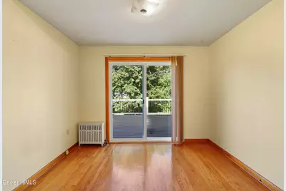 17 Howe Rd, Pittsfield, MA 01201 - Photo 17
