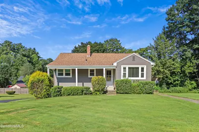 17 Howe Rd, Pittsfield, MA 01201 - Photo 1