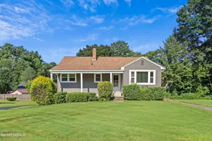 17 Howe Rd, Pittsfield, MA 01201 - Photo 1