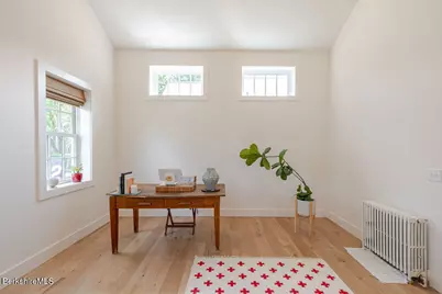 27 Rosseter St, Great Barrington, MA 01230 - Photo 11