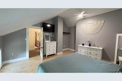 427 State St, North Adams, MA 01247 - Photo 43
