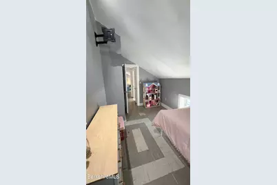 427 State St, North Adams, MA 01247 - Photo 37