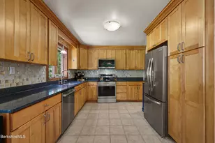 18 Hemlock Hill Rd, Great Barrington, MA 01230 - Photo 21