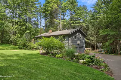 18 Hemlock Hill Rd, Great Barrington, MA 01230 - Photo 5