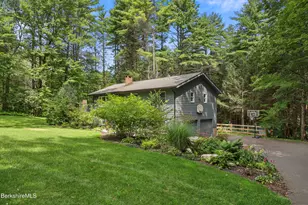 18 Hemlock Hill Rd, Great Barrington, MA 01230 - Photo 5