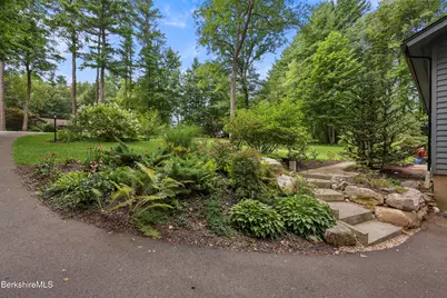 18 Hemlock Hill Rd, Great Barrington, MA 01230 - Photo 7