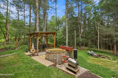 18 Hemlock Hill Rd, Great Barrington, MA 01230 - Photo 37