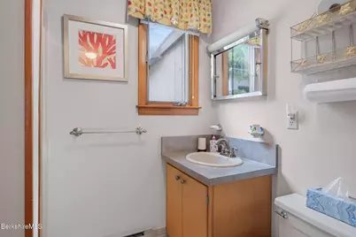 48 Swamp Rd, West Stockbridge, MA 01266 - Photo 25
