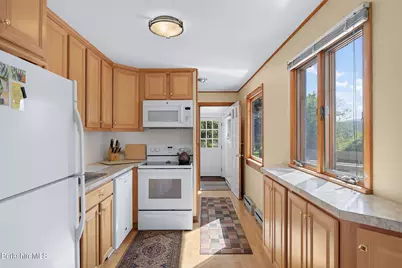 48 Swamp Rd, West Stockbridge, MA 01266 - Photo 9