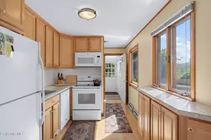 48 Swamp Rd, West Stockbridge, MA 01266 - Photo 9