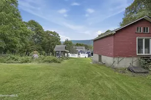 427 State St, North Adams, MA 01247 - Photo 17