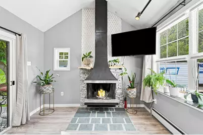 427 State St, North Adams, MA 01247 - Photo 41