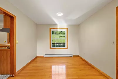 175 Oak Hill, North Adams, MA 01247 - Photo 15