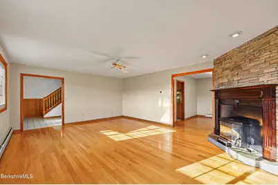 175 Oak Hill, North Adams, MA 01247 - Photo 23