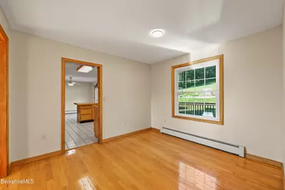 175 Oak Hill, North Adams, MA 01247 - Photo 15