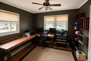 118 Meadowview Dr, Cheshire, MA 01225 - Photo 13