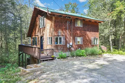 136 E Otter Dr, Tolland, MA 01034 - Photo 1