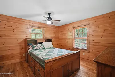 35 S Ext Rd, Peru, MA 01235 - Photo 15