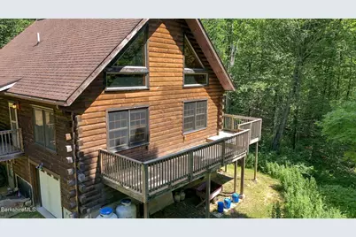 35 S Ext Rd, Peru, MA 01235 - Photo 27