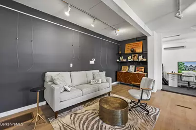 402 Park St, Great Barrington, MA 01230 - Photo 7